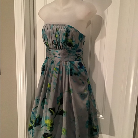 Cocktail Dress - Picture 4 of 5